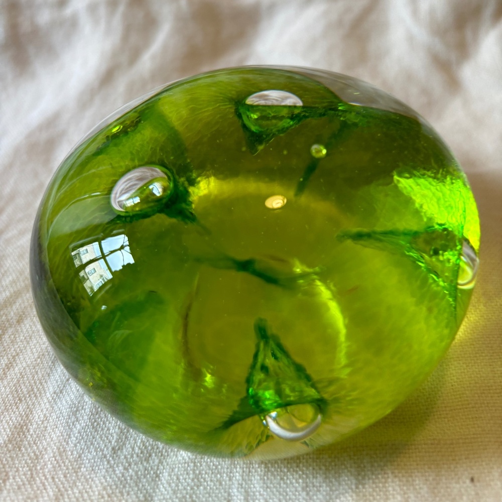 GREEN HANDBLOWN PAPERWEIGHT